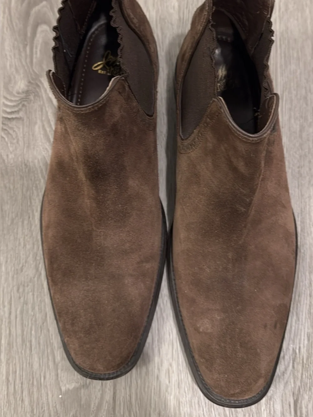Johnston & Murphy men suede